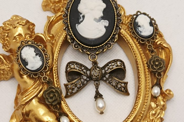Miss Scissorhands jewellery : Gothic, Victorian & Rock n’roll creations