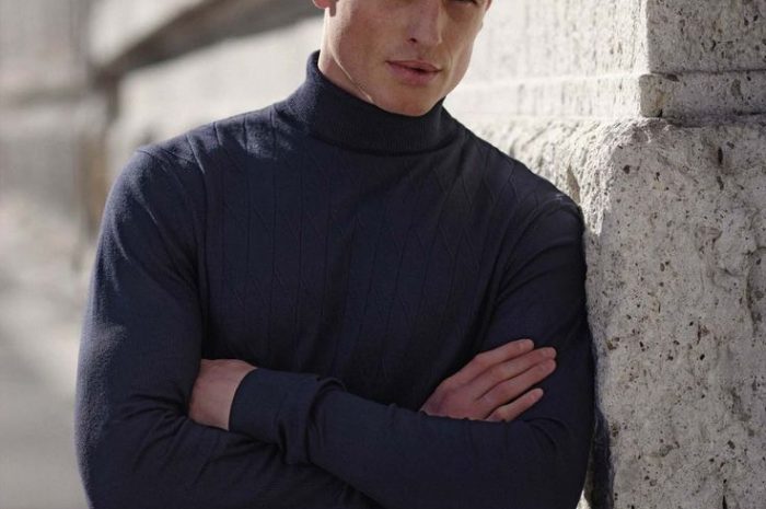 The turtleneck : practical and chic