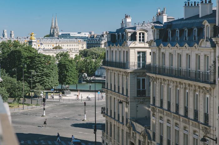 Adveniat : a Christian hotel in Paris